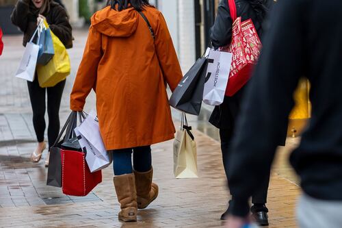 US Growth Revised to 3.1% on Stronger Consumer Spending, Exports
