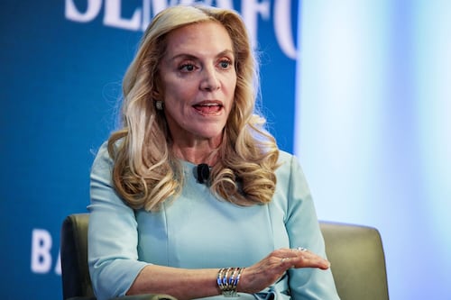 Brainard Touts Supply Chain Recovery, Warns Trump of China Ploys